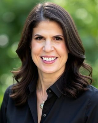 Photo of Linda Rosenberg, Licensed Professional Counselor, LPC, LMHC