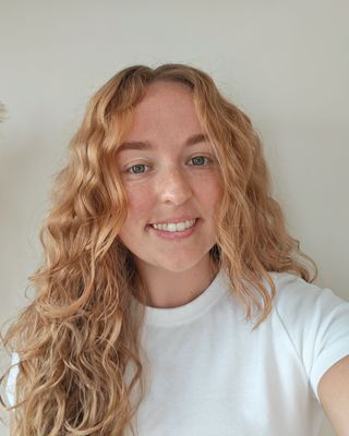 Photo of Charlotte Morrison, Psychotherapist, MSc, MBABCP
