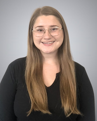 Photo of Alyssa Williams, Registered Clinical Social Worker Intern, LICSW