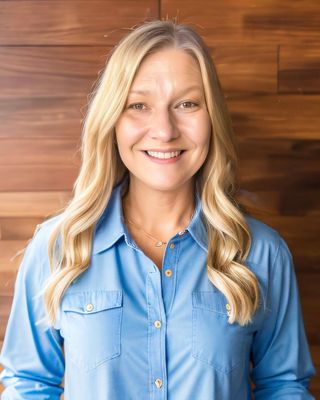 Photo of Kimberly Reuter, Counselor, LMHC