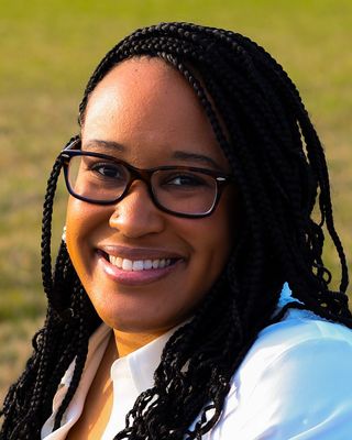 Photo of Victoria McNeil-Young, Psychologist, PhD