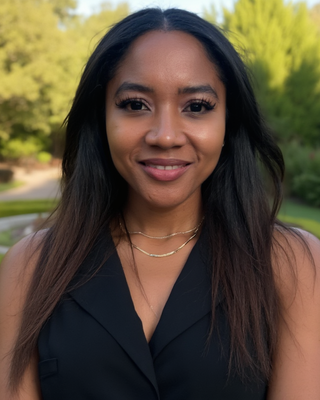 Photo of Nicole Grimes, Marriage & Family Therapist, LMFT