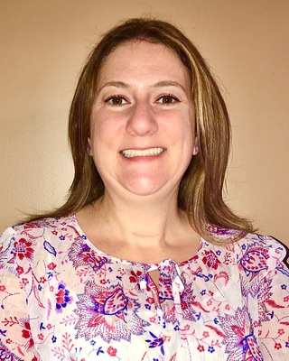 Photo of Hilary Fineman, Clinical Social Work/Therapist