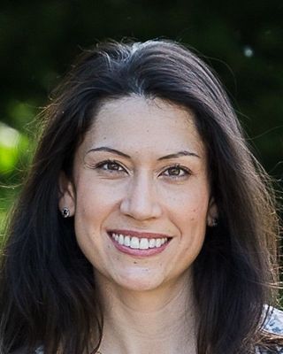 Photo of Fiona Del Rio, Registered Psychotherapist (Qualifying), MA, BSc