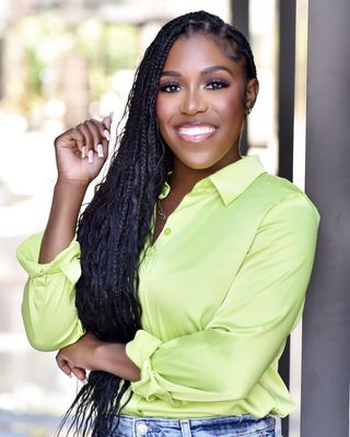 Photo of Symone Jackson, Pre-Licensed Professional, RCSWI