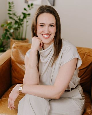 Photo of Corrina Jacob-Groves, Registered Psychotherapist (Qualifying), RP(Q), RN