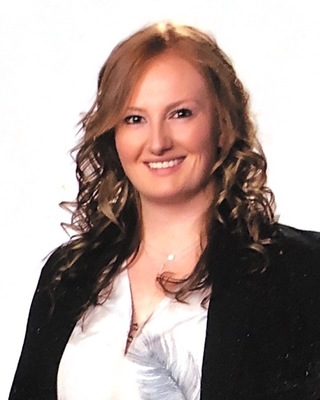 Photo of Kristen Humphries, Registered Social Worker in Saskatoon, SK