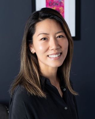 Photo of Lisa Lee, Art Therapist, LPC, ATR