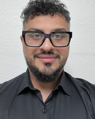 Photo of Nazmi Hamid, Psychiatric Nurse Practitioner, MSN, PMHNP, BC