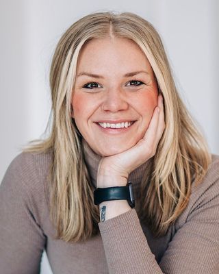 Photo of Jessica Koehn, Marriage & Family Therapist, MA, LMFT