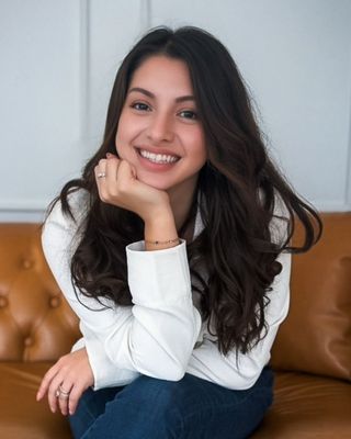 Photo of Susana Muñoz, Counselor, MEd, LPC, RYT200