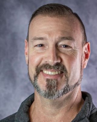 Photo of Aaron Burchett, Clinical Social Work/Therapist