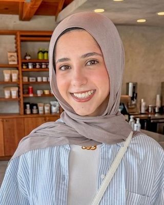 Photo of Rua Issa Hasan, Marriage & Family Therapist Associate, AMFT