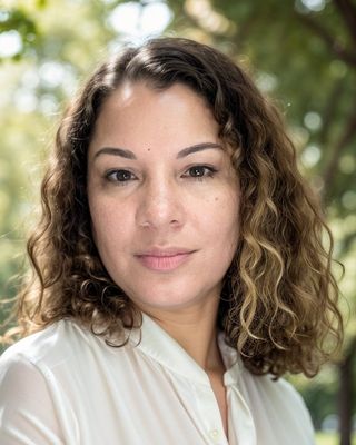 Photo of Leila Simmons, Clinical Social Work/Therapist, LCSW