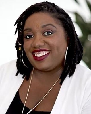 Photo of Jélénia Cyrise, Clinical Social Work/Therapist, MSW, CFT, PsychoT