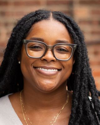 Photo of Taylor Eutsey, Licensed Social Worker in Downtown, Jersey City, NJ