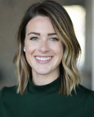 Photo of Abby Yerardi, Psychiatric Nurse Practitioner, PMHNP