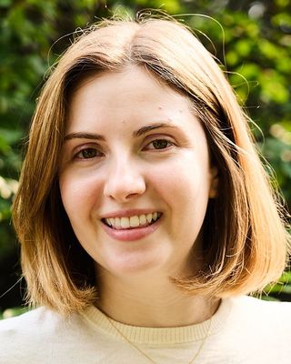 Photo of Deborah Flowers, Counsellor, MACP, CCC