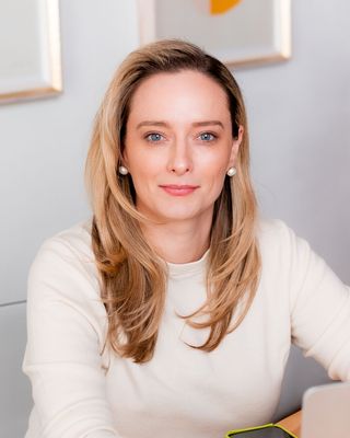 Photo of Bea Cleveland, Clinical Social Work/Therapist, LCSW