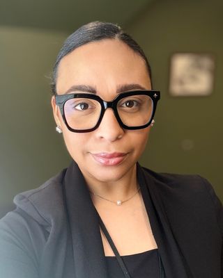 Photo of Ebonee Davis, Licensed Clinical Professional Counselor, MS, LCPC, NCC
