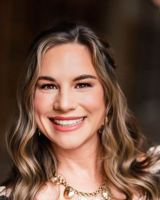 Photo of Dr. Heather Hahn, Licensed Professional Counselor, PhD, LPC-S, TIYT