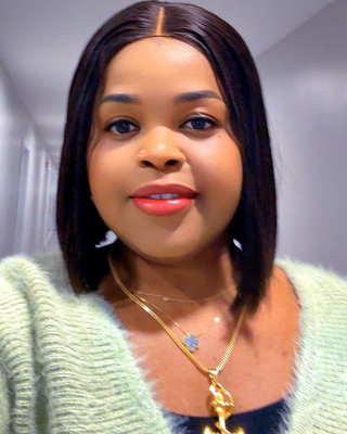 Photo of Amaka Fez, Psychiatric Nurse Practitioner, APRN, PMHNP, BSN-RN