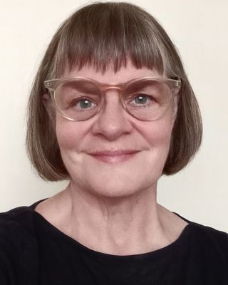 Photo of Sarah Jaskowska, Psychotherapist, UKCP Trainee