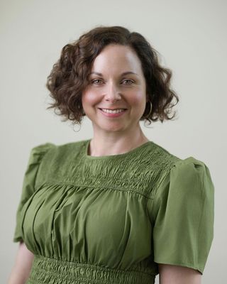 Photo of Dr Antonella Brunetti - Una Psychology (Dr Antonella Brunetti), Psychologist, PsychD, HCPC - Clin. Psych.