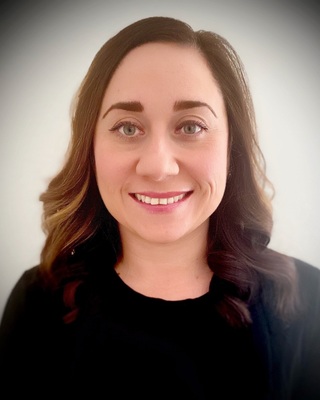 Photo of Roxanna E Cooper, Marriage & Family Therapist, LMFT