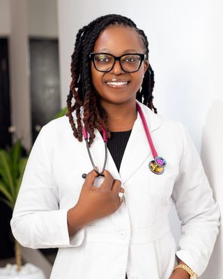 Photo of Nina Fombuh, Psychiatric Nurse Practitioner, FNP, PMHNP