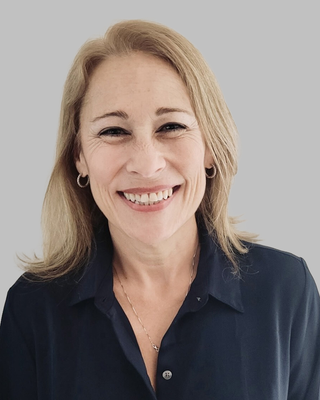 Photo of Taina Connelly, Marriage & Family Therapist, LMFT