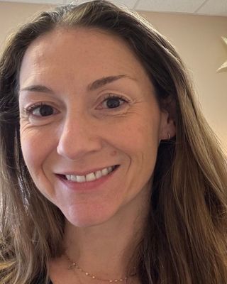 Photo of Jenni Laszlo, Licensed Professional Clinical Mental Health Counselor, LPCC, LMHC