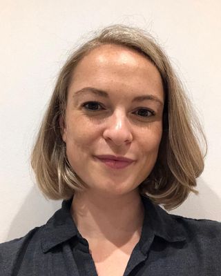Photo of Laura Harwood, Psychotherapist, UKCP Trainee