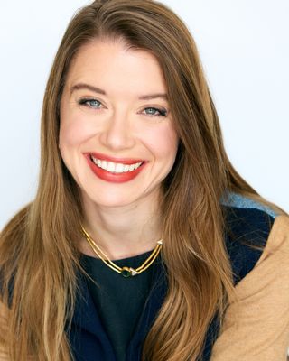 Photo of Antonia Karlotta Czinger, Marriage & Family Therapist Associate in California