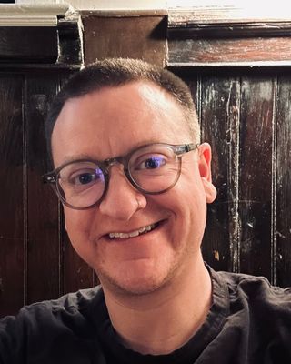 Photo of Phoenix Wood, Clinical Social Work/Therapist, LCSW, SEP