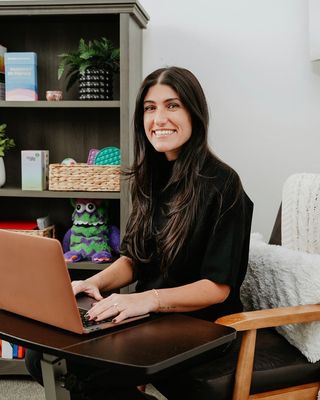 Photo of Kristen Mercurio, Registered Psychotherapist, MCP, RP