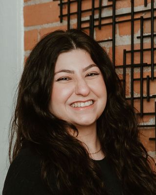 Photo of Ariana Deherder, Clinical Social Work/Therapist, LMSW-C
