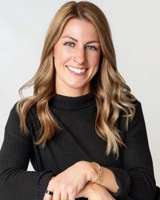 Photo of Heather Muntz, Clinical Social Work/Therapist, LISW, LCSW