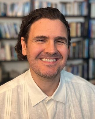 Photo of Elijah N Geiger, Marriage & Family Therapist Associate, MA, AMFT