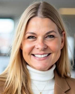 Photo of Maureen Schuster, Clinical Social Work/Therapist, LICSW