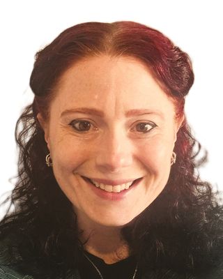 Photo of Kaitlyn Hillier, Psychologist, PhD, CPsychol