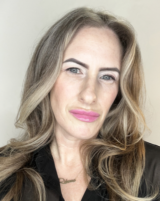 Photo of Rebecca Golde, Registered Psychotherapist (Qualifying), BA Psy