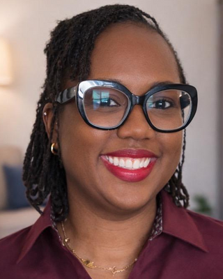Photo of Gwen Tart, Clinical Social Work/Therapist, LCSW