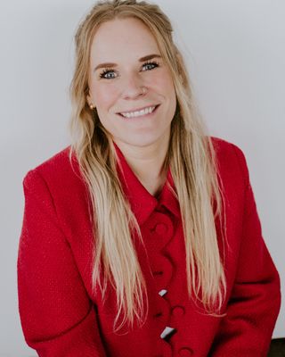 Photo of Elizabeth Heinhuis, Counselor, LMHC