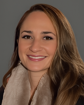 Photo of Mako Csapo, Clinical Social Work/Therapist, LCSW
