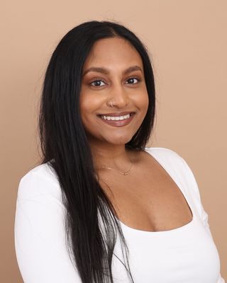 Photo of Cynthia Persaud, Registered Psychotherapist (Qualifying), MA