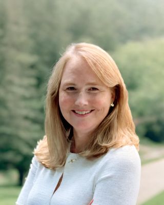 Photo of Sarah Moore, Licensed Professional Counselor in Arlington, VA