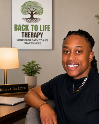 Photo of JaLisa Giles, Clinical Social Work/Therapist, LCSW