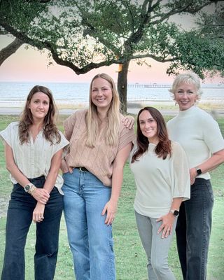 Photo of Elizabeth Dowdy McQueen - Advanced Psychotherapy , Licensed Professional Counselor, MA, LPC