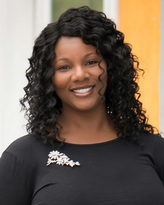 Photo of Miranda Dennis, Clinical Social Work/Therapist, LCSW